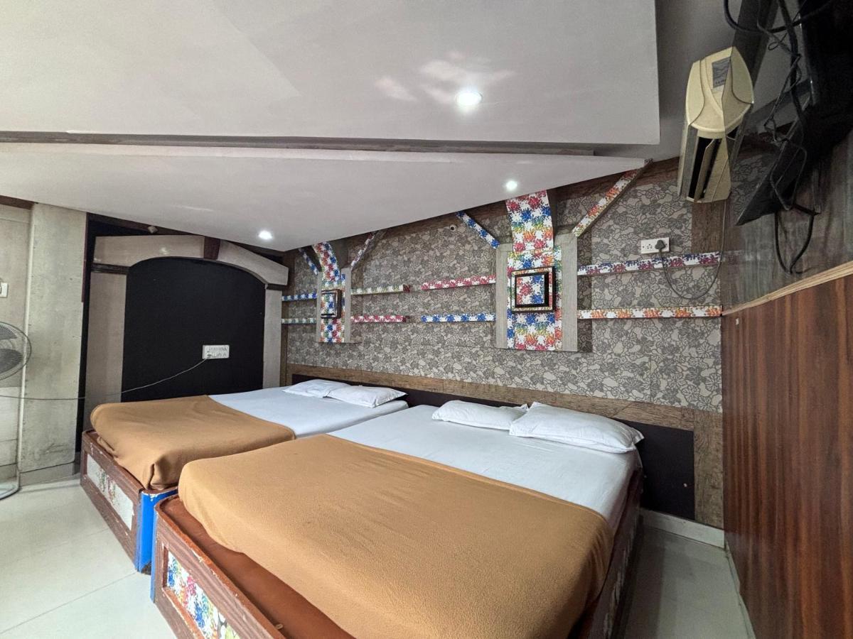 Hotel Raj Empire 迈索尔 外观 照片