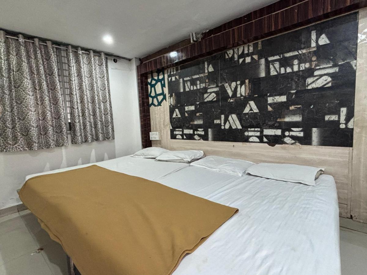 Hotel Raj Empire 迈索尔 外观 照片