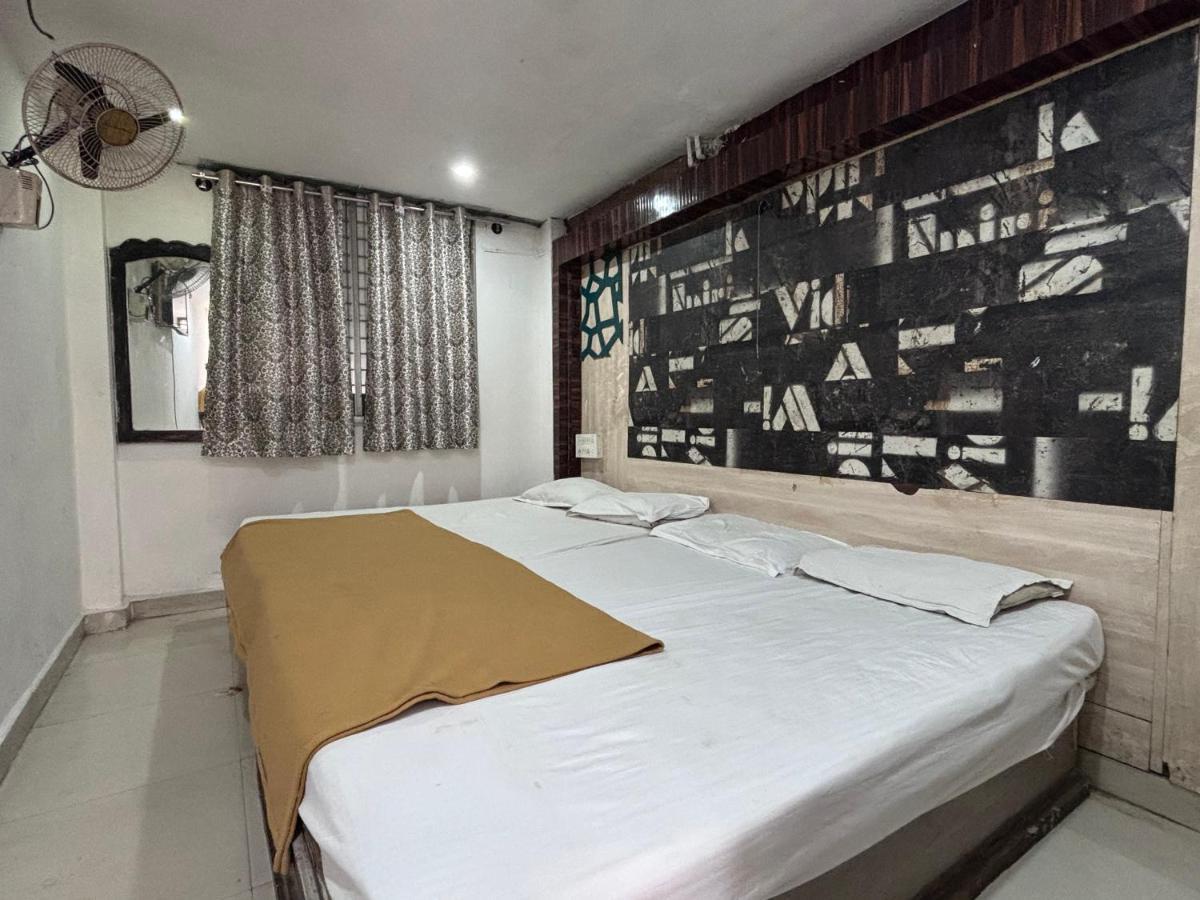 Hotel Raj Empire 迈索尔 外观 照片