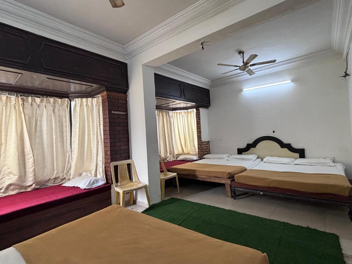 Hotel Raj Empire 迈索尔 外观 照片