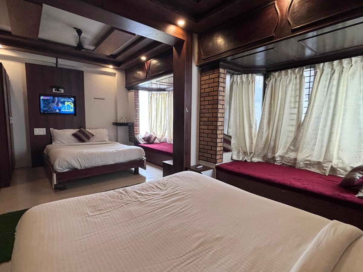 Hotel Raj Empire 迈索尔 外观 照片