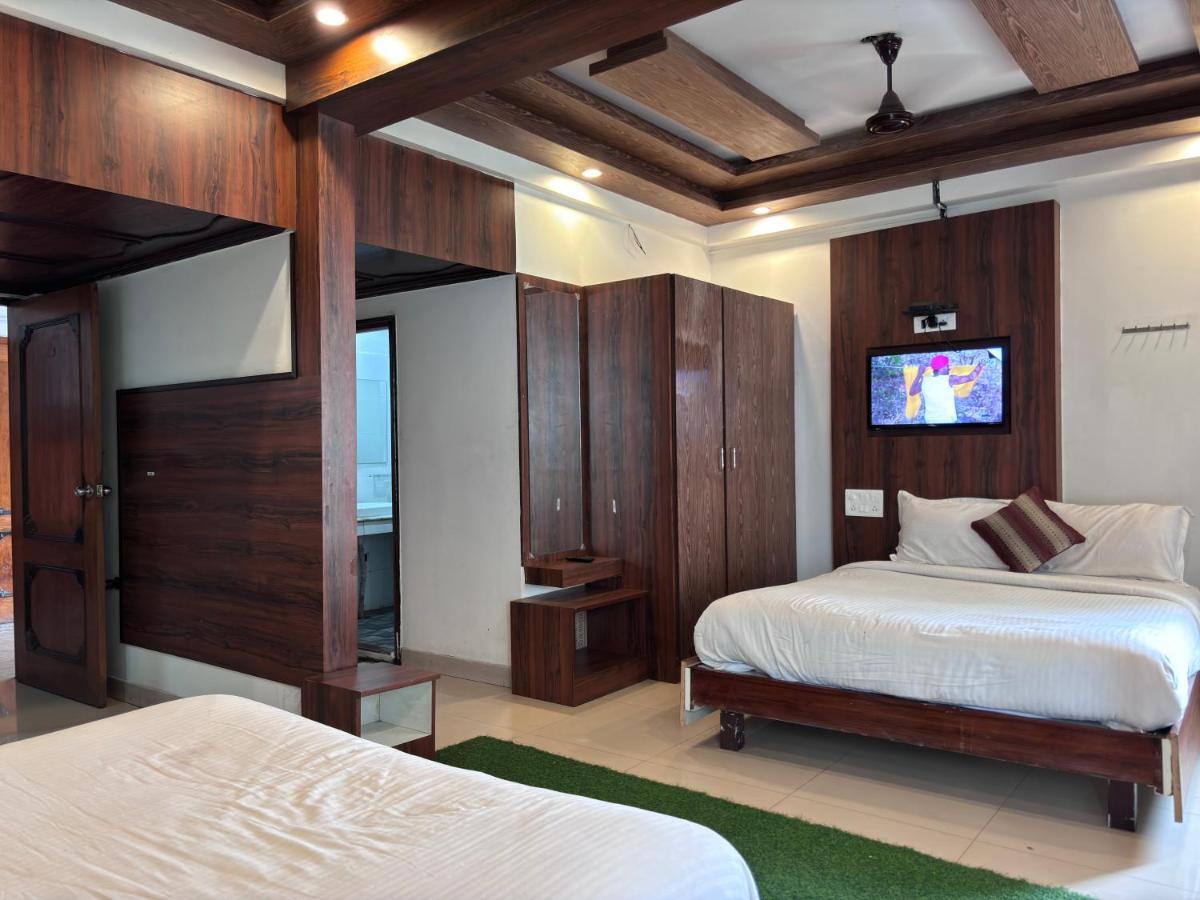 Hotel Raj Empire 迈索尔 外观 照片