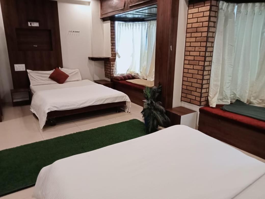 Hotel Raj Empire 迈索尔 外观 照片