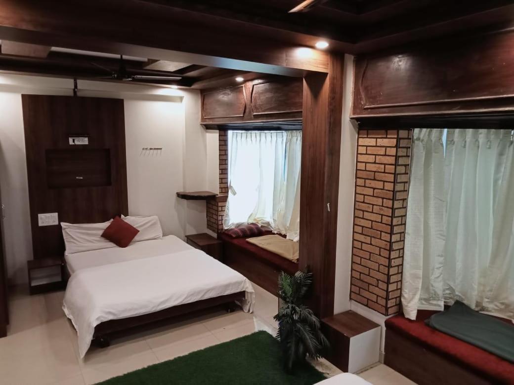 Hotel Raj Empire 迈索尔 外观 照片