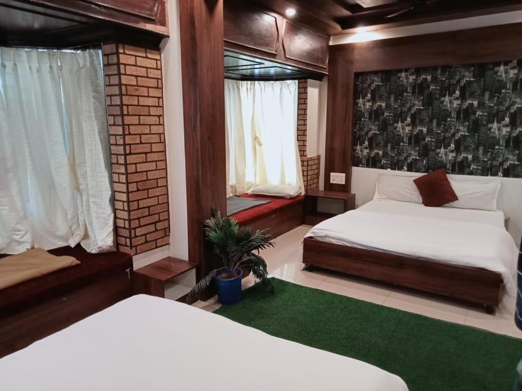 Hotel Raj Empire 迈索尔 外观 照片
