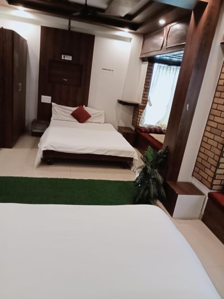 Hotel Raj Empire 迈索尔 外观 照片